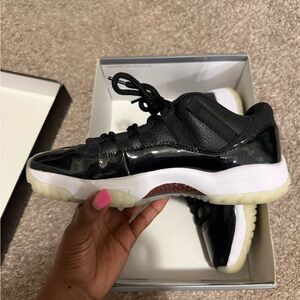Jordan 11’s Women's Shoes Black and White